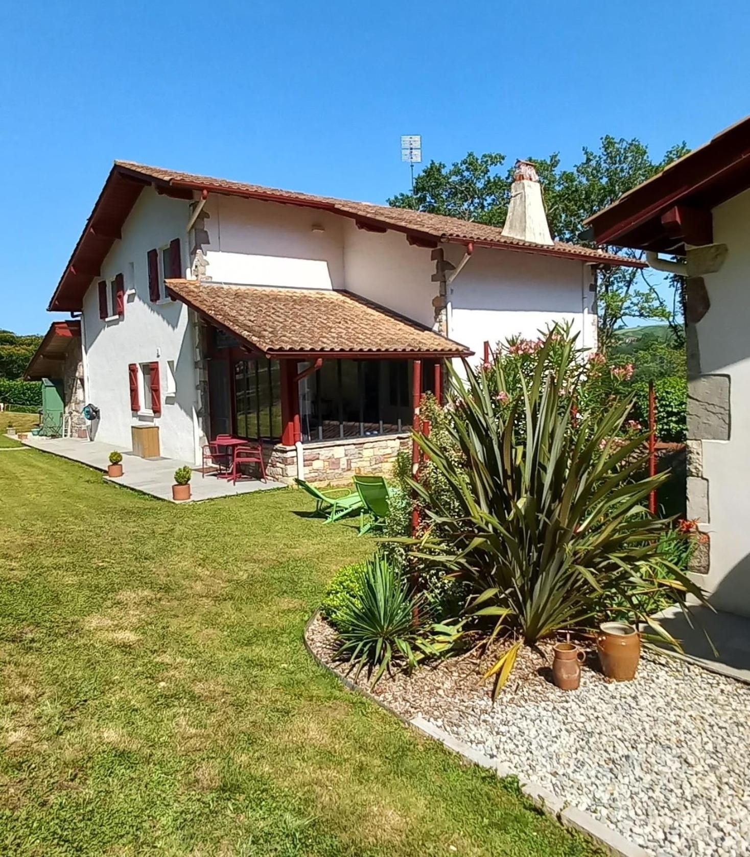 Maison D'Hotes Villa Xaran Erdian Espelette Exterior photo
